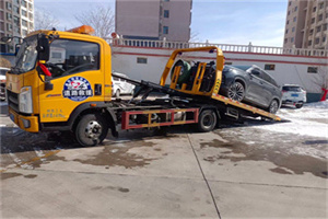 兴化救援拖车费用怎么算